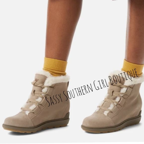 🆕⭐SOREL Evie II Taupe suede and Sherpa booties - Picture 3 of 16